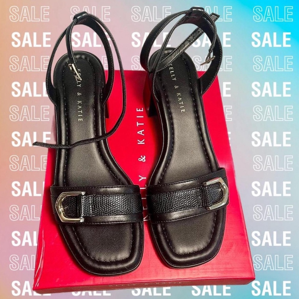 Kelly and Katie 10W Black & Gold Tesimay Sandal Block Heels (Worn ONCE)